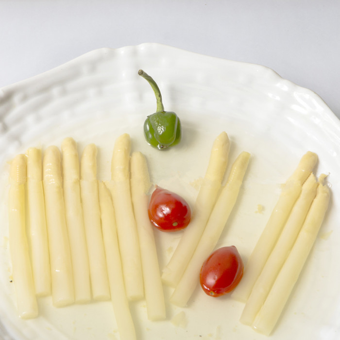 factory canned white asparagus